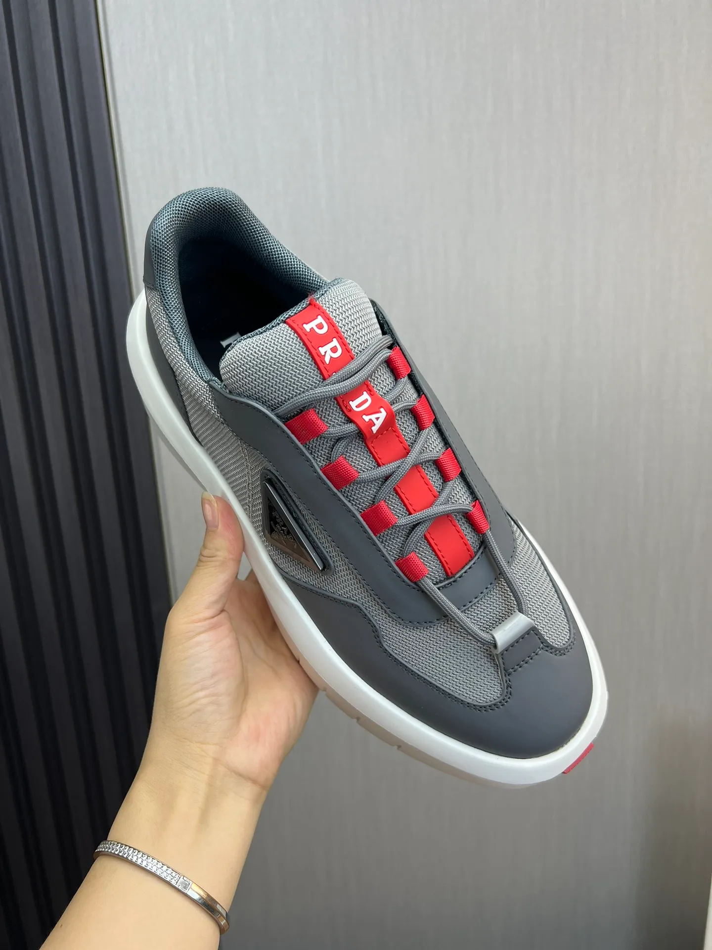 Men's shoes 💰620💰 [PRADA] Men's shoes are popular in the counter, official website is synchronized, high-quality shipments ✔️Original cowhide stitching mesh + cowhide lining, 1🆚1 replica, original original bottom, 38-45 (45 customized, non-refundable)